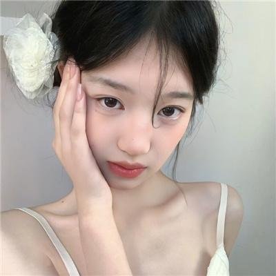 另一个波琳家的女孩